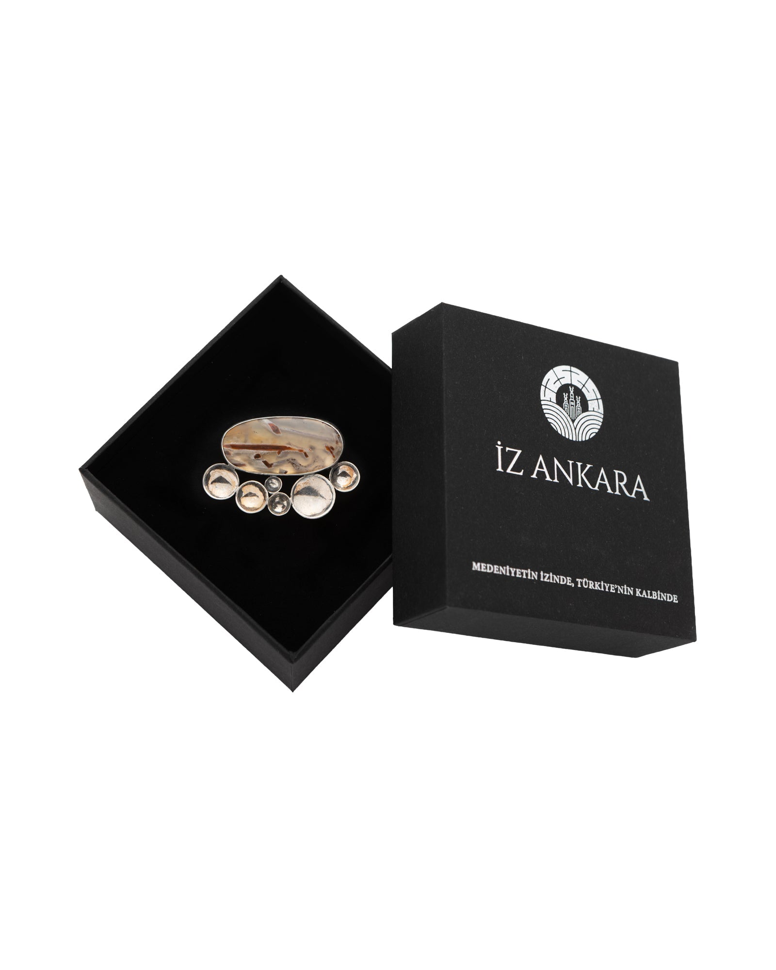 Brown - Beige Long Oval Shaped Agate Brooch with Round Details - 2101 3287 - izankara